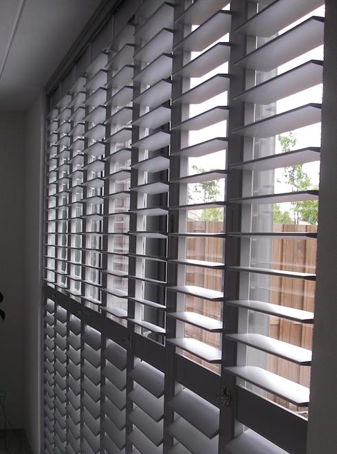 RMN Shutters